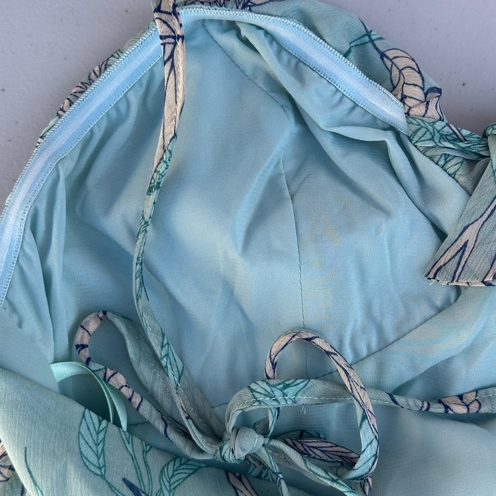 Selfie Leslie Flower Child Bust Tie Ruffle Trim Dress Sage Green Mini Size L - Picture 9 of 11
